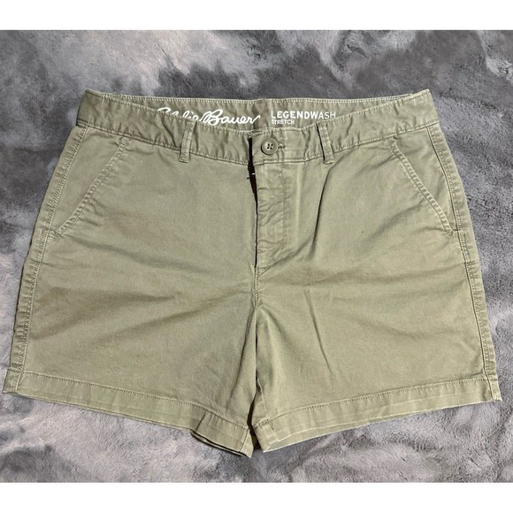 Eddie Bauer Legend wash Slightly curvy fit Shorts - Picture 1 of 5